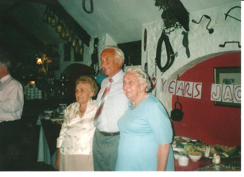 209224_1846555657352_1187080_o