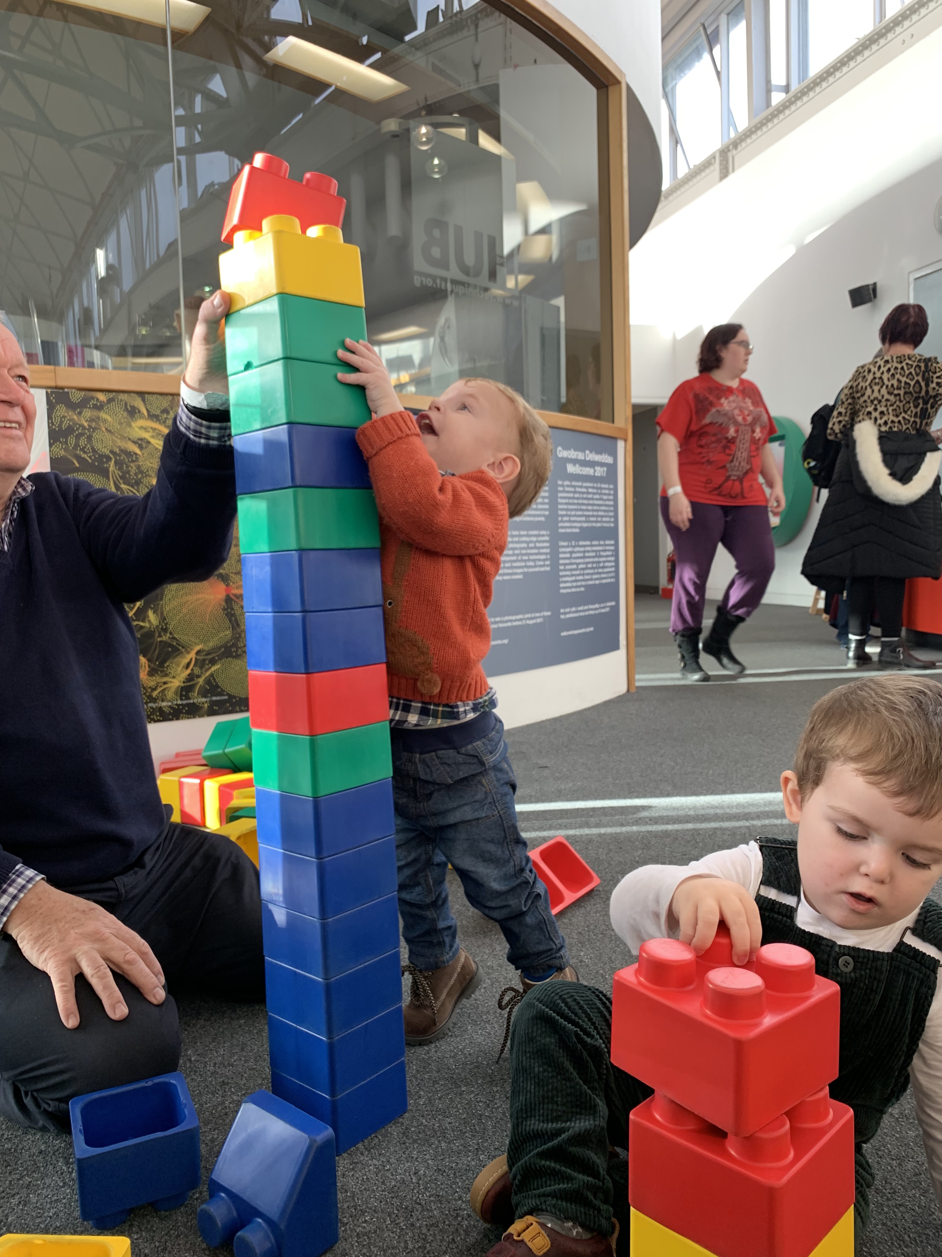 W8rTaUCcRRaQExbRsnCf2g